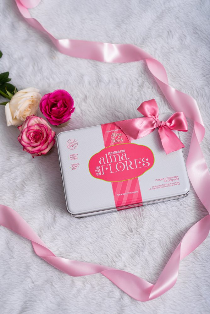 Lata Alma de Flores Floral Rosé e Intense 4 Sabonetes